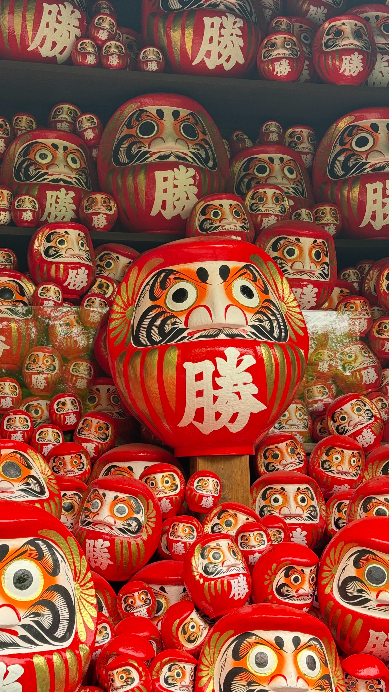 Katsuoji: Osaka’s Hidden Temple of Winning Luck and Daruma Dolls