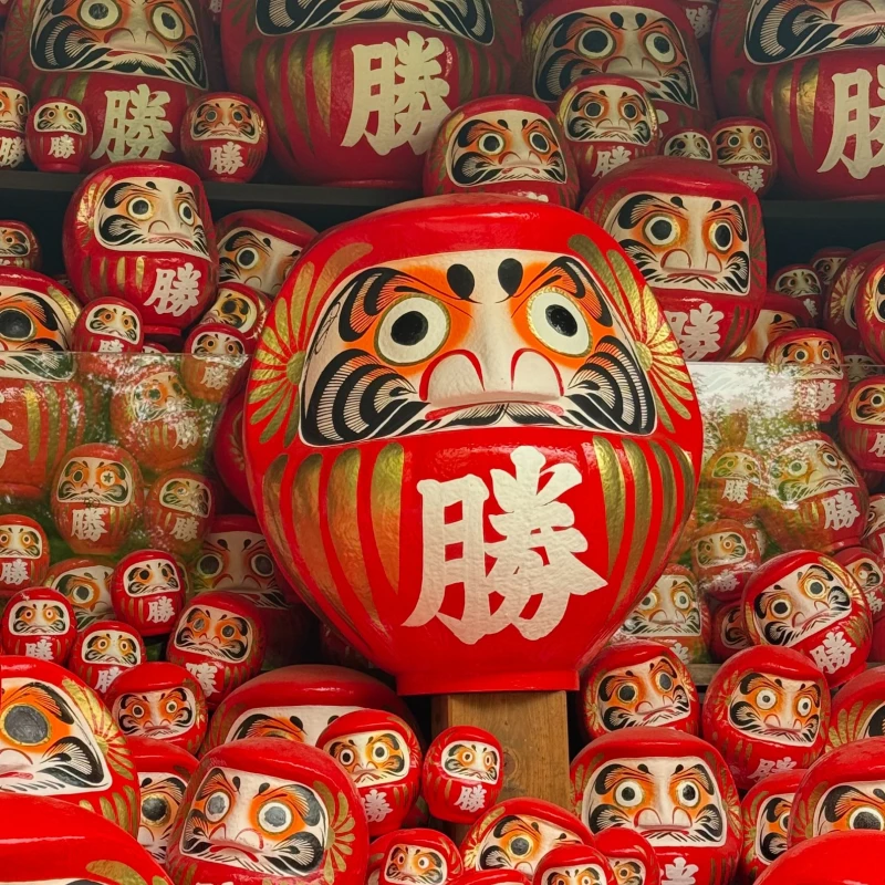 Gallery image for Katsuoji: Osaka’s Hidden Temple of Winning Luck and Daruma Dolls