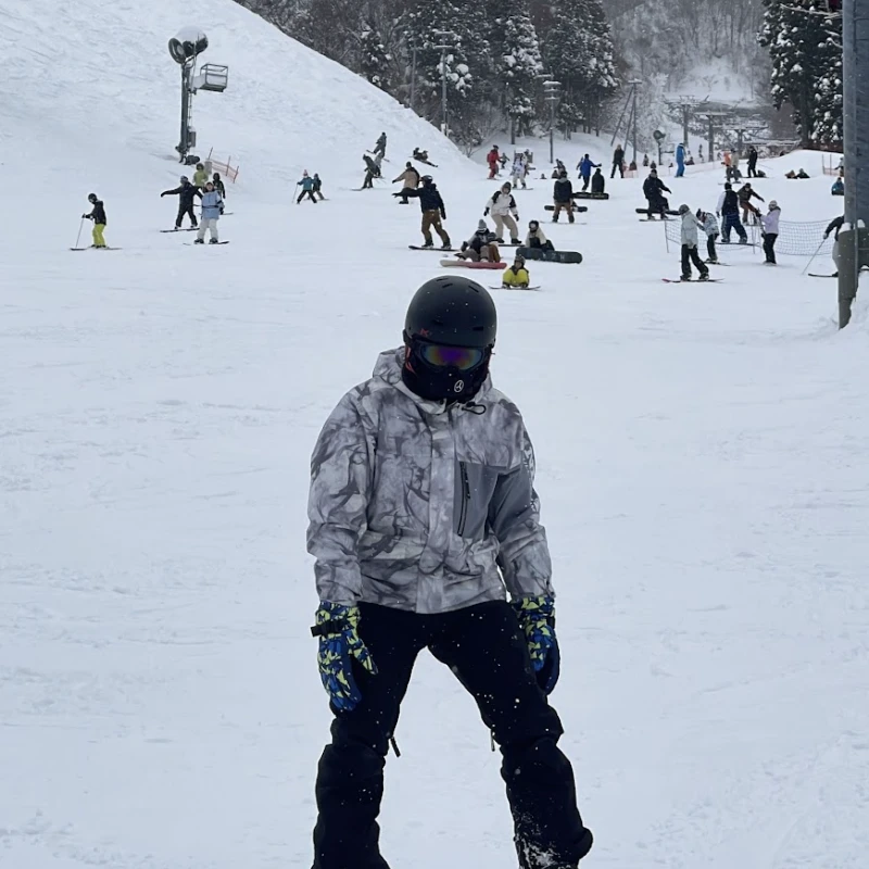 Gallery image for Gransnow Okuibuki: The Ultimate Kansai Snowboarding Day Trip