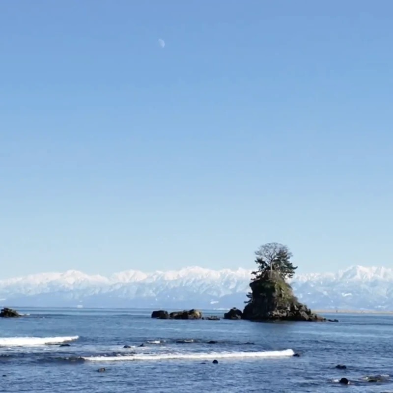 Gallery image for Amaharashi Coast: Breathtaking Ocean Views and the Tateyama Mountain Range